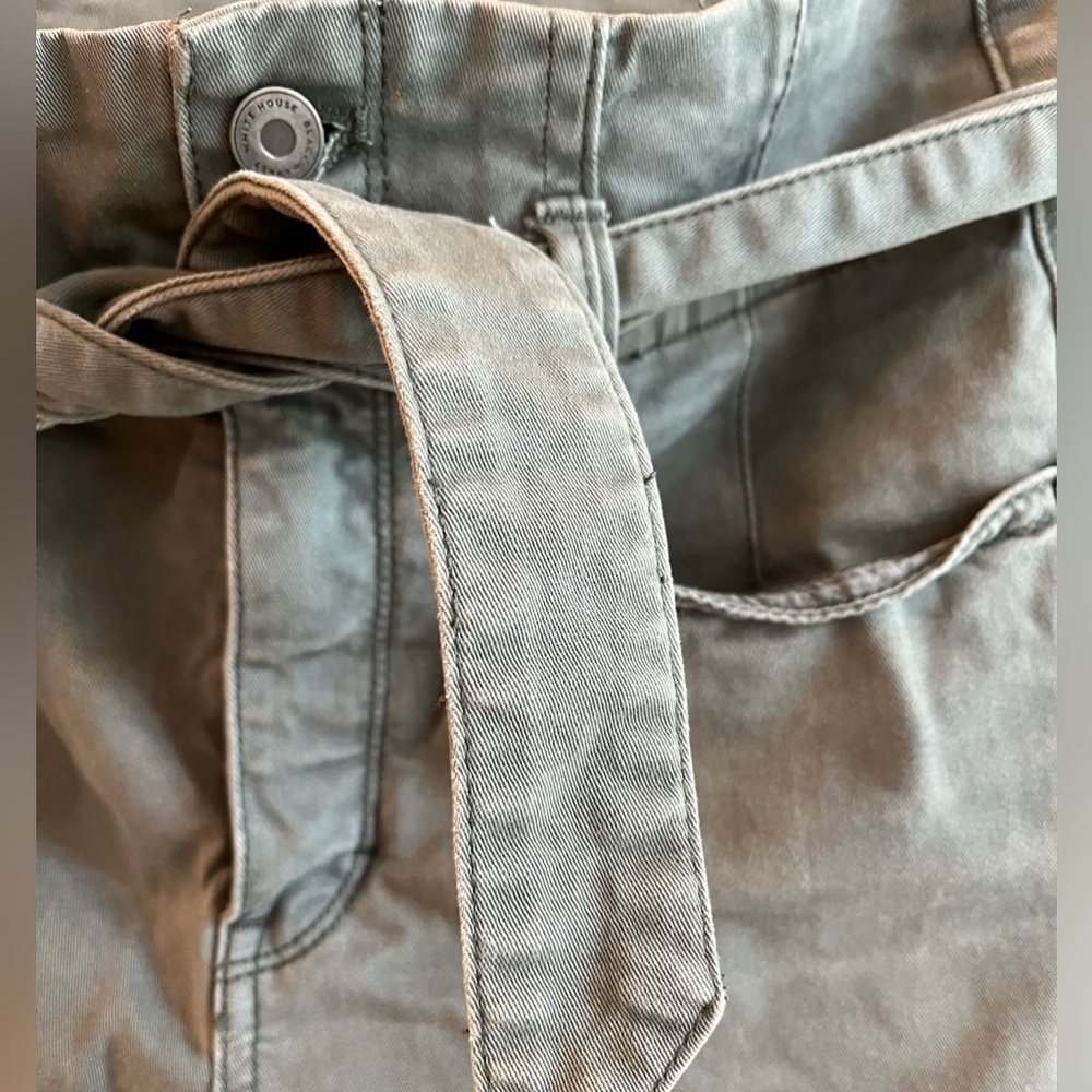White House Black Market The Slim cropped pants, in army green - Picture 3 of 3